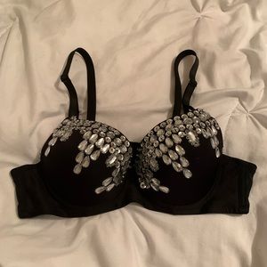 NWOT Faux Diamond Black Bra